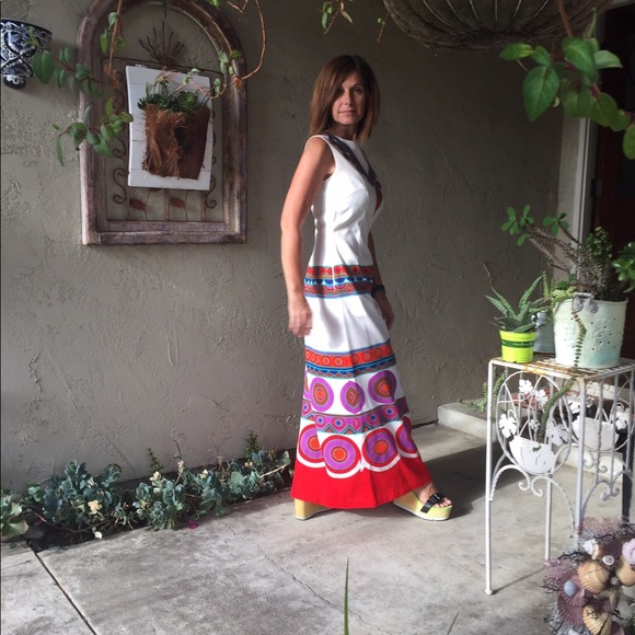 Meet your Posher, Natalie - Picture 7 of 10